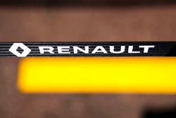 Renault Sport F1 Team logo in the pits