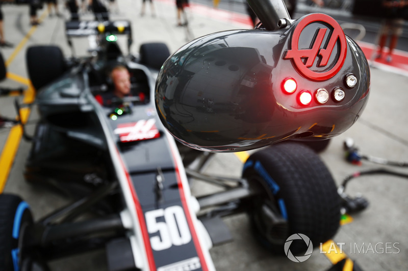 Haas F1 Team Team pit stop ışıkları