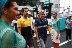 Джолион Палмер, Renault Sport F1 Team, и Маркус Эрикссон, Sauber