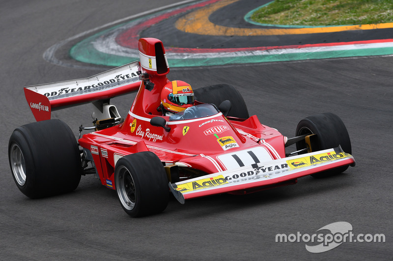 Ferrari 312 B3 guidata da Alex Caffi