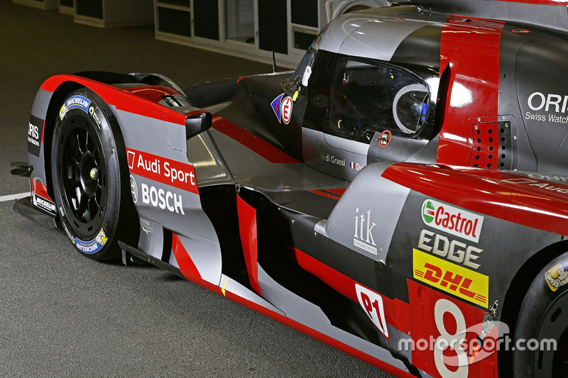 #8 Audi Sport Team Joest Audi R18