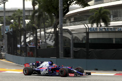 Daniil Kvyat, Scuderia Toro Rosso STR12