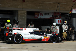 #2 Porsche Team Porsche 919 Hybrid: Timo Bernhard, Earl Bamber, Brendon Hartley