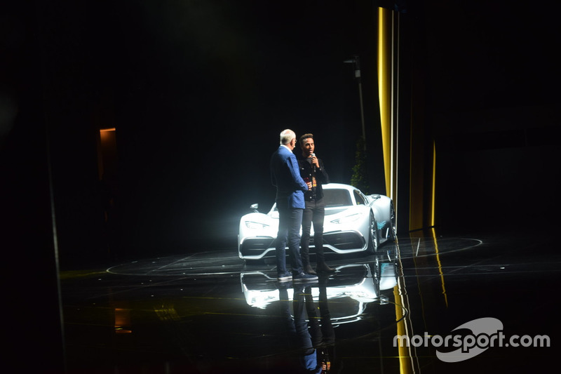 Presentazione con Lewis Hamilton