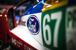 #67 Ford Chip Ganassi Racing Ford GT: Andy Priaulx, Harry Tincknell, Pipo Derani