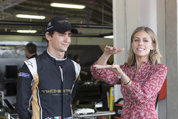 Esteban Gutiérrez, Techeetah Team y Nicki Shiels Reportera de Fórmula E TV