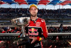 Le vainqueur Shane van Gisbergen, Triple Eight Race Engineering Holden