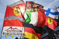 Michael Schumacher, flags