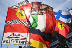 Michael Schumacher banderas