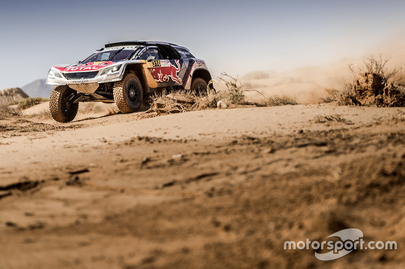 #310 Peugeot Sport Peugeot 3008 DKR: Carlos Sainz, Lucas Cruz