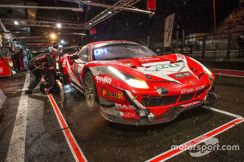 #11 Kessel Racing Ferrari 488 GT3: Michael Broniszewski, Andrea Rizzoli, Matteo Cressoni, Giacomo Piccini
