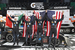 Race winners Ricky Taylor, Jordan Taylor, Max Angelelli, Jeff Gordon, Wayne Taylor Racing