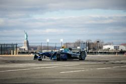 Victor Cruz sulla SPARK Renault SRT_01E