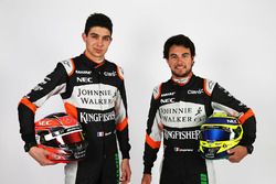 Esteban Ocon, Sahara Force India F1 Team et Sergio Perez, Sahara Force India F1