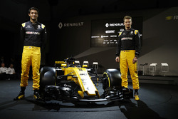Nico Hulkenberg, Renault Sport F1 Team and Jolyon Palmer, Renault Sport F1 Team