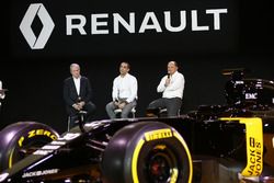 Jerome Stoll, Renault Sport F1 president with Cyril Abiteboul, Renault Sport F1 managing director and Frederic Vasseur, team manager Renault Sport F1 team