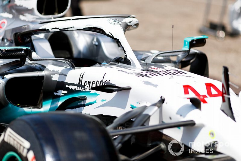 Mercedes AMG F1 W10 con decoración especial de los 125 años en motorsport