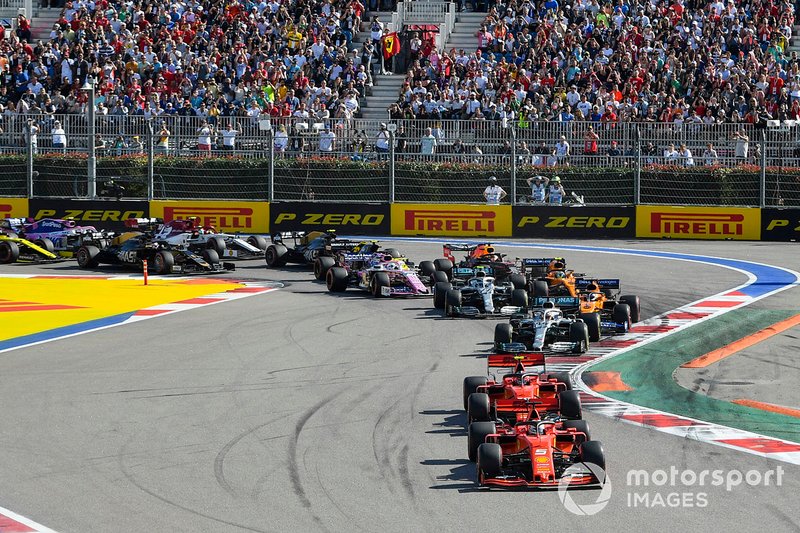 Sebastian Vettel, Ferrari SF90, Charles Leclerc, Ferrari SF90, Lewis Hamilton, Mercedes AMG F1 W10, Carlos Sainz Jr., McLaren MCL34, Valtteri Bottas, Mercedes AMG W10, Lando Norris, McLaren MCL34