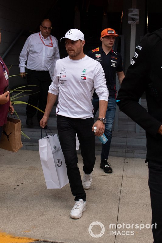 Valtteri Bottas, Mercedes AMG F1 and Max Verstappen, Red Bull Racing