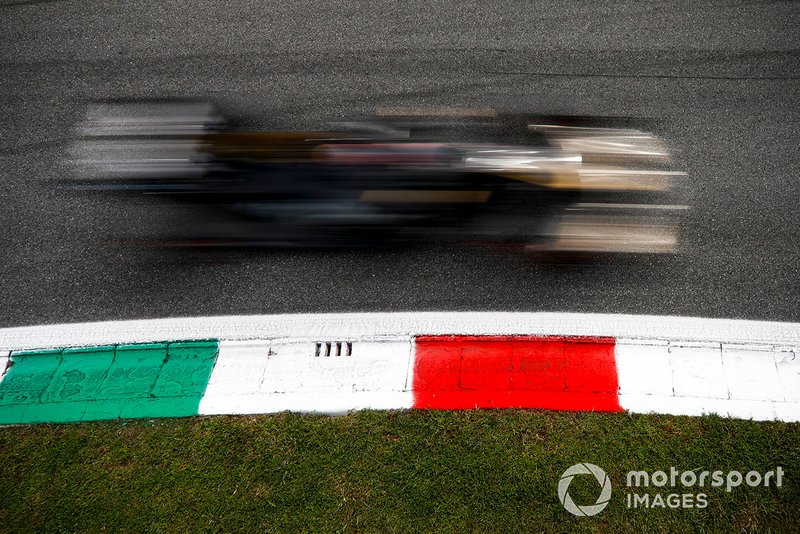 Romain Grosjean, Haas F1 Team VF-19