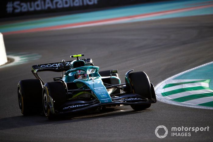 Nico Hulkenberg, Aston Martin AMR22