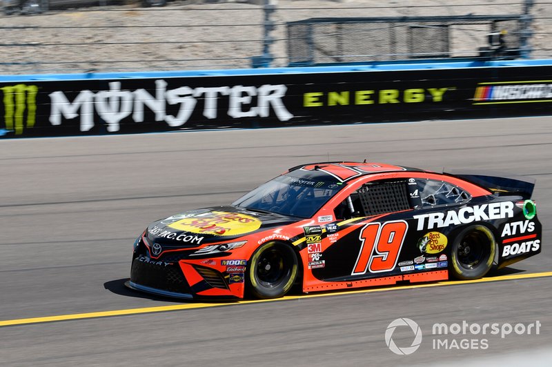 2. Martin Truex Jr., Joe Gibbs Racing, Toyota Camry