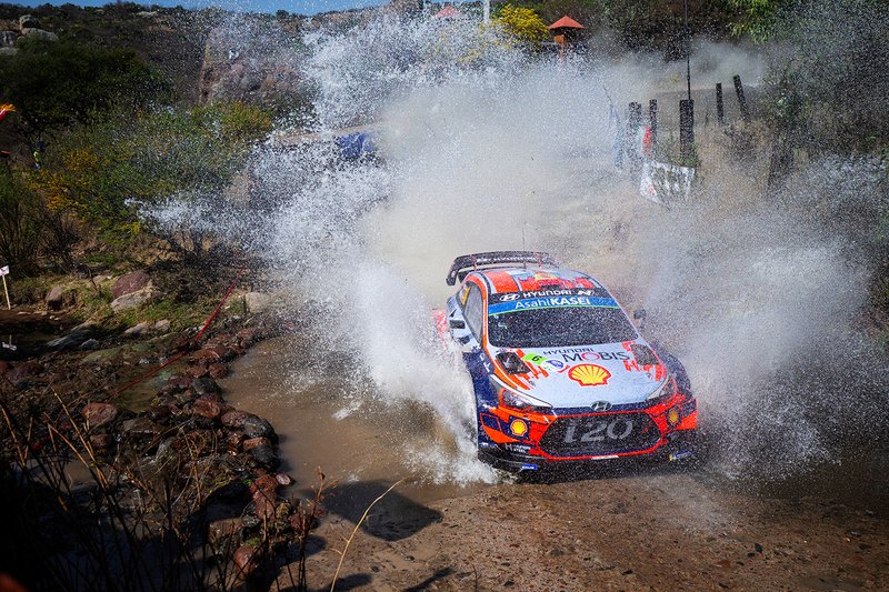 Dani Sordo, Carlos Del Barrio, Hyundai Motorsport Hyundai i20 Coupe WRC