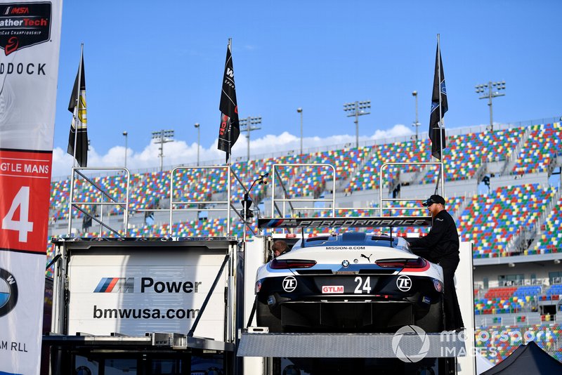 #24 BMW Team RLL BMW M8 GTE, GTLM: Jesse Krohn, John Edwards, Mozzie Mostert, Alex Zanardi