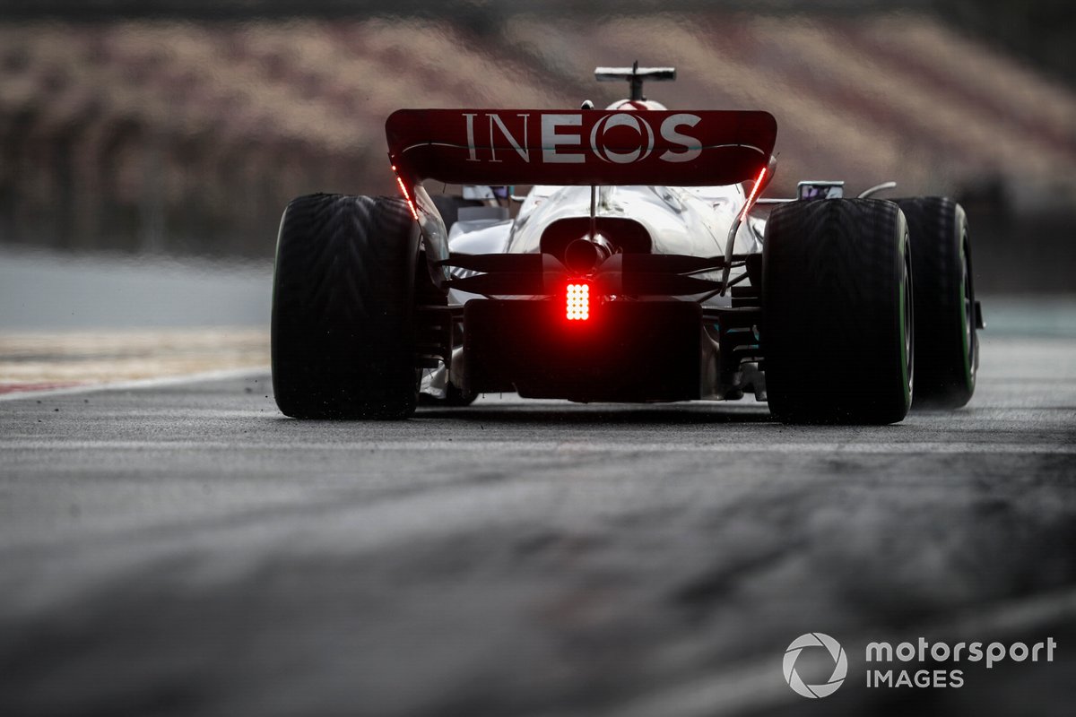 Lewis Hamilton, Mercedes W13