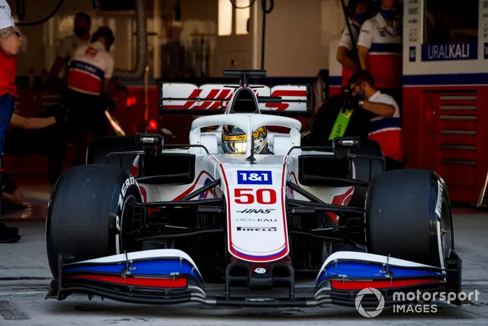 Robert Shwartzman, Haas VF-21 