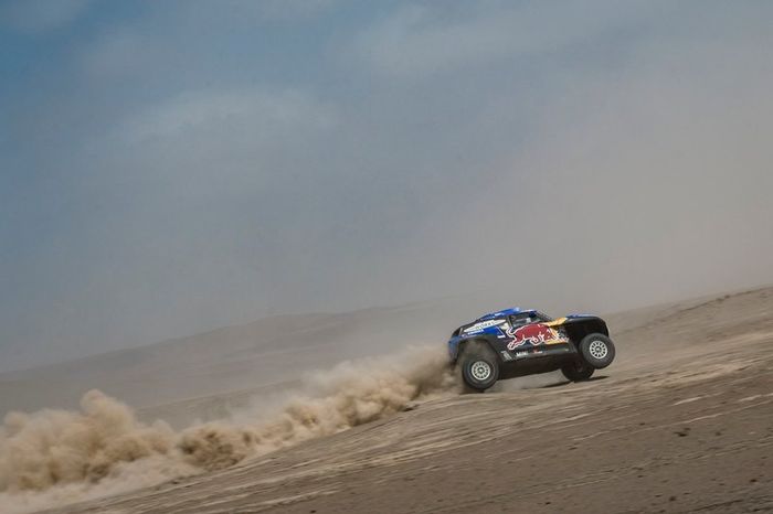 #300 X-Raid Mini JCW Team: Carlos Sainz, Lucas Cruz