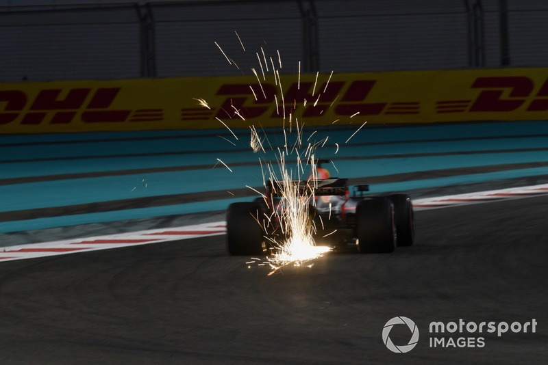 5: Даниэль Риккардо, Red Bull Racing RB14 – 1:35.401