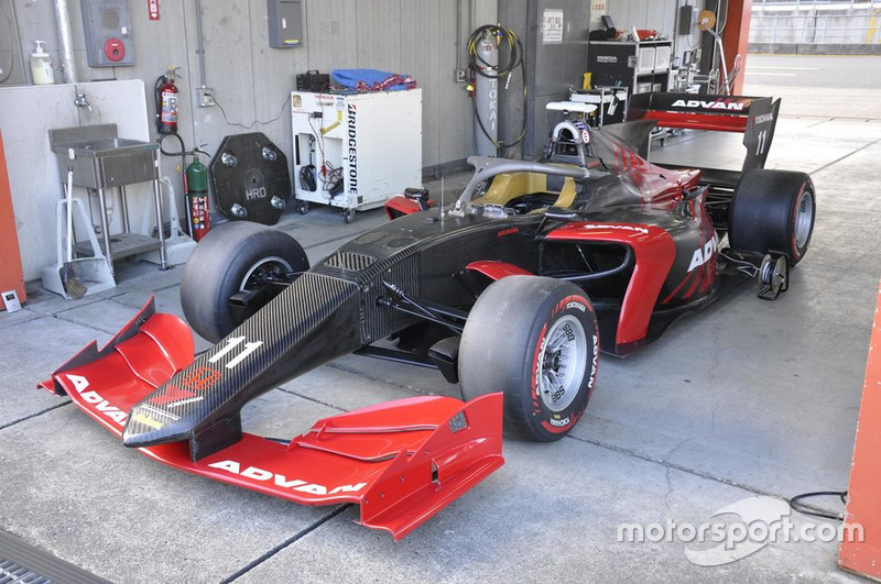 De nieuwe Super Formula SF19 voor het seizoen 2019, voorzien van halo
