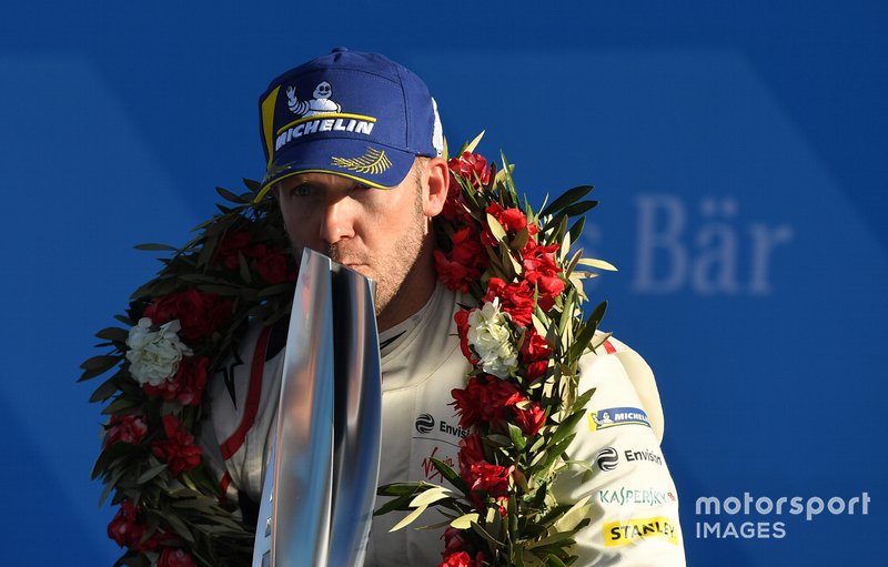 Sam Bird, Envision Virgin Racing, 3° classificato, sul podio