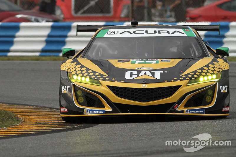 #57 Meyer Shank Racing w/ Curb-Agajanian Acura NSX GT3, GTD: Jackie Heinricher, Katherine Legge, Ana Beatriz, Simona De Silvestro, Christina Nielsen