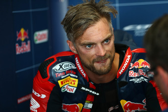 Leon Camier, Honda WSBK Team