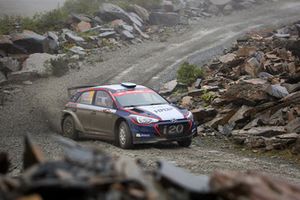 Jari Pekka Huttunen, Antti Juhani Linnaketo, Hyundai Motorsport Hyundai i20 R5