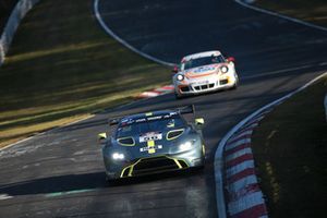 #56 Aston Martin AMR Vantage GT3: Maxime Martin, Darren Turner