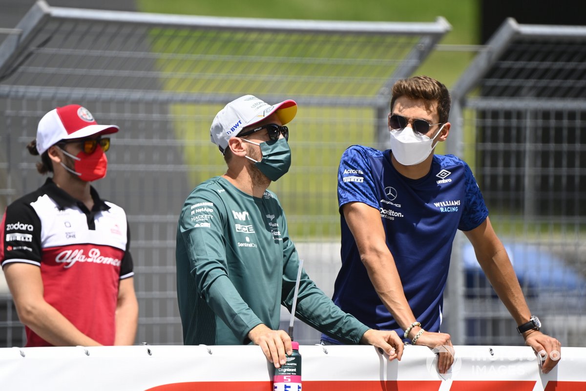 Antonio Giovinazzi, Alfa Romeo Racing, Sebastian Vettel, Aston Martin, George Russell, Williams