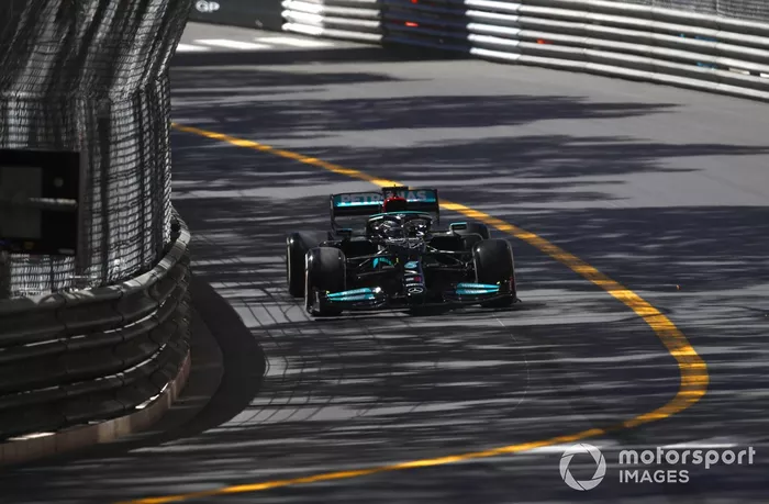 Lewis Hamilton, Mercedes W12