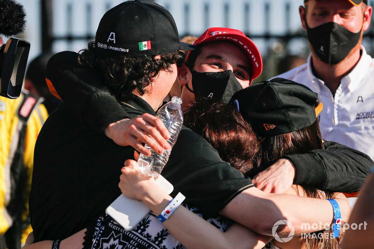 Patricio O'Ward, Arrow McLaren SP Chevrolet celebra la victoria en la XPEL 375