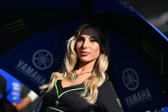 Grid girl