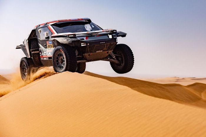 #212 The Dacia Sandriders Dacia: Cristina Gutierrez, Pablo Moreno