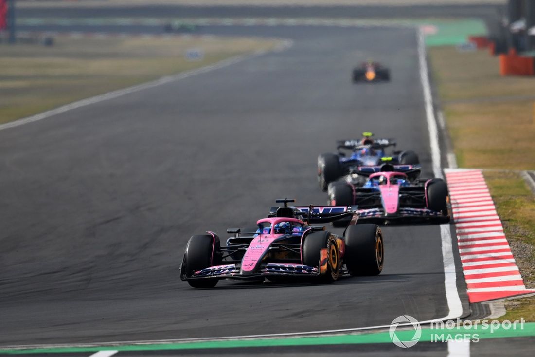 Pierre Gasly, Alpine, Jack Doohan, Alpine, Carlos Sainz, Williams