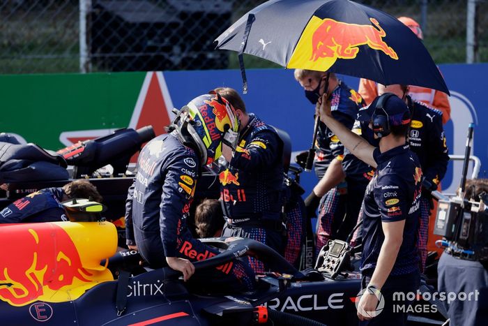 Sergio Pérez, Red Bull Racing RB16B
