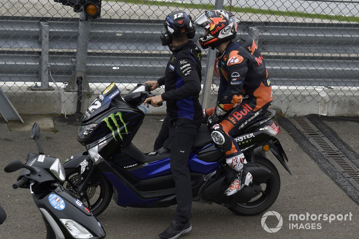 Dani Pedrosa, Red Bull KTM Factory Racing after his crash