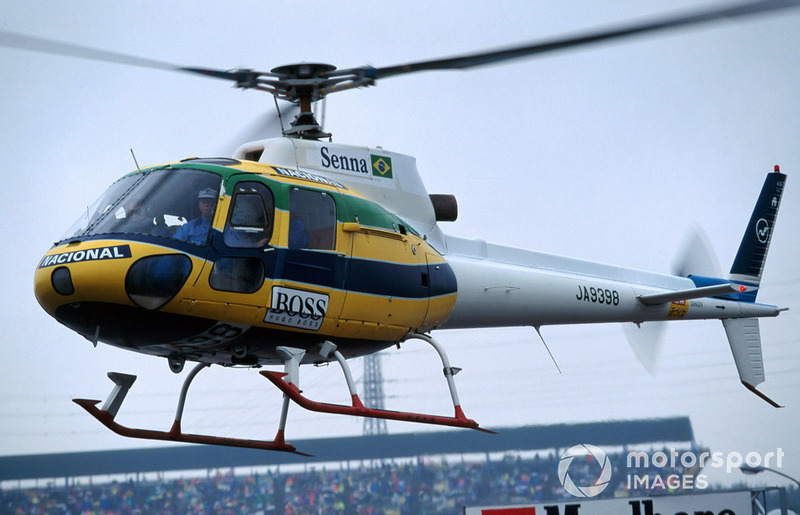Helicóptero pintado en memoria de Ayrton Senna