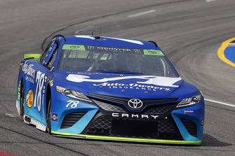 Martin Truex Jr., Furniture Row Racing, Toyota Camry Auto-Owners Insurance
