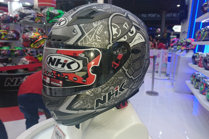 Helm Replika Karel Abraham NHK RX9