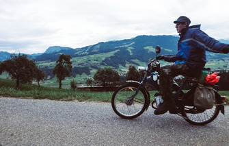 Motorsport.com Schweiz beim Red Bull Alpenbrevet 2018